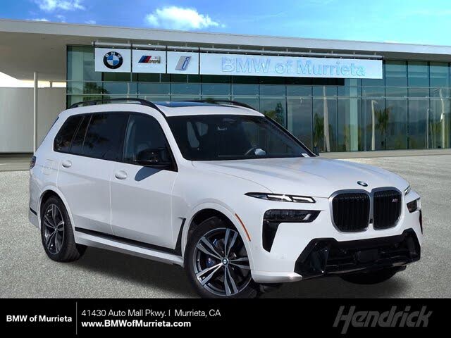 2025 BMW X7 M60i AWD