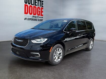 2025 Chrysler Pacifica Select AWD