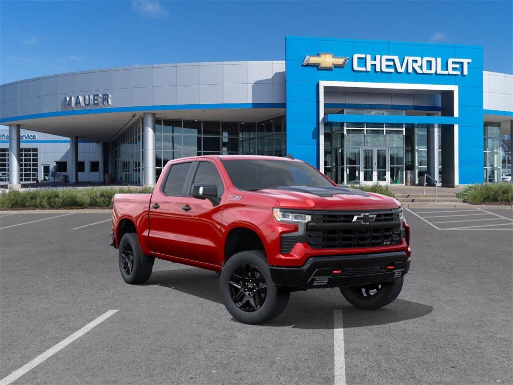 2026 Chevrolet Silverado 1500 LT Trail Boss Crew Cab 4WD