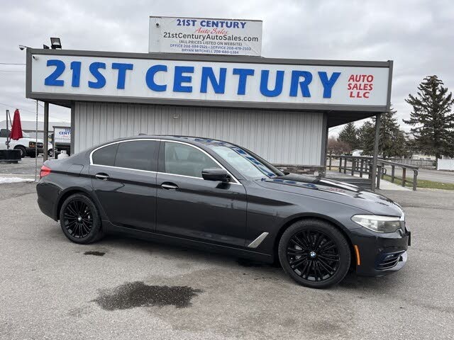 2018 BMW 5 Series 530i Sedan RWD