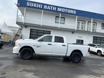 2022 RAM 1500 Classic Express Crew Cab 4WD