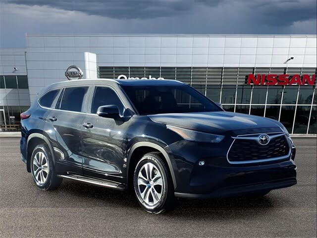 2022 Toyota Highlander XLE AWD