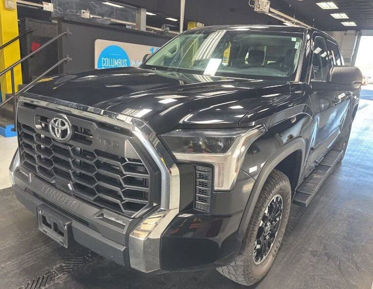 2023 Toyota Tundra SR5 CrewMax Cab 4WD