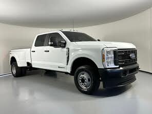 Ford F-350 Super Duty XL Crew Cab LB DRW 4WD
