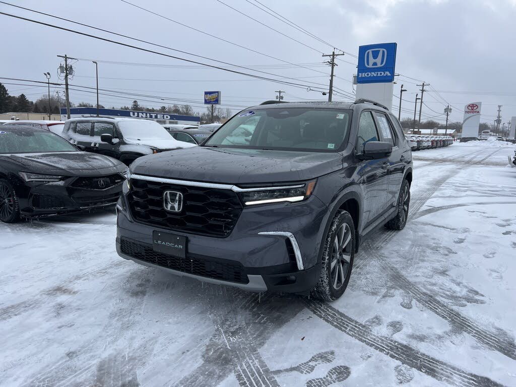 2024 Honda Pilot Touring AWD