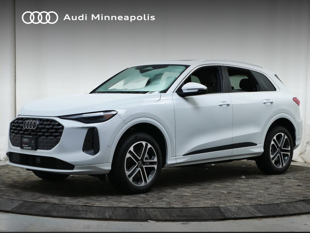 2025 Audi Q5 quattro Premium Plus 40 TFSI