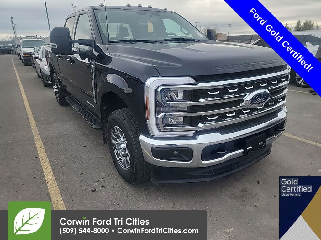 2025 Ford F-350 Super Duty Lariat Crew Cab 4WD