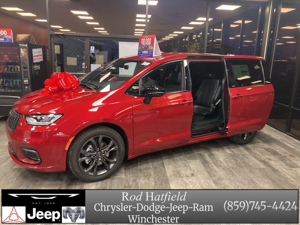 2026 Chrysler Pacifica Select FWD