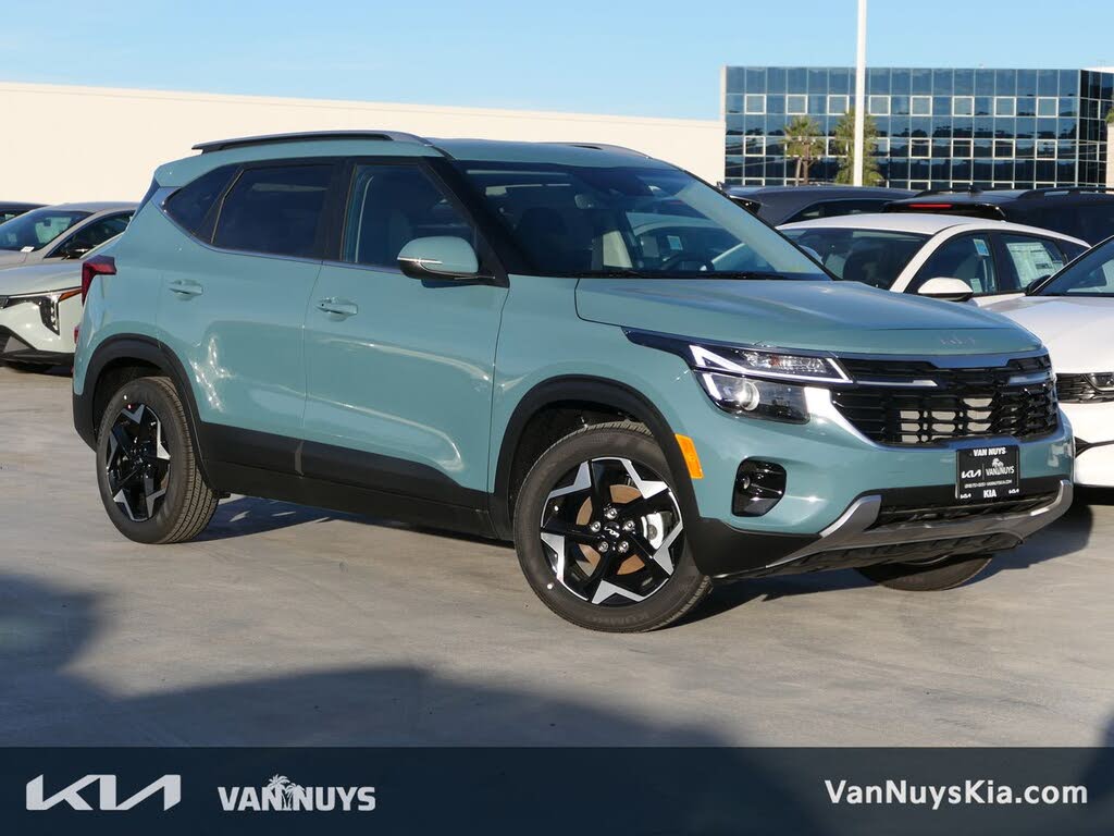 2026 Kia Seltos EX FWD