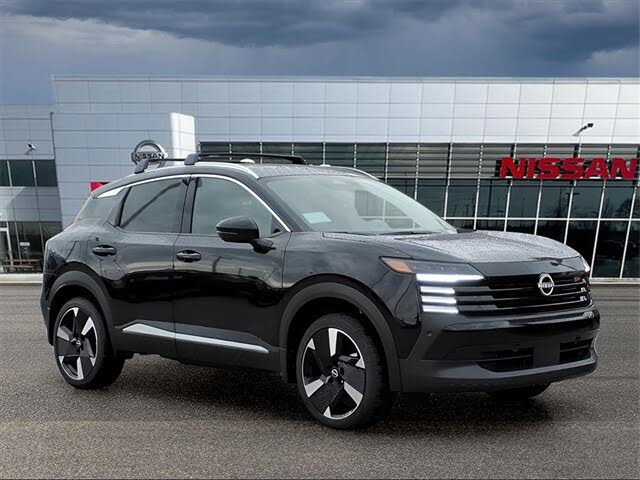 2026 Nissan Kicks SR AWD