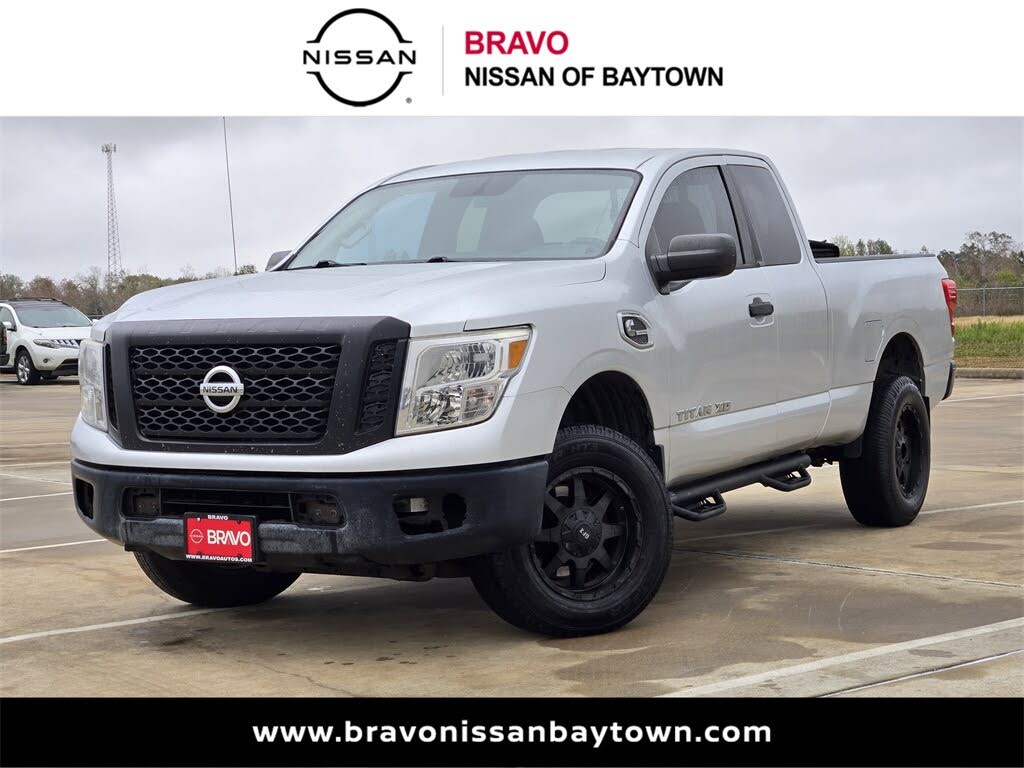 2017 Nissan Titan XD S King Cab 4WD