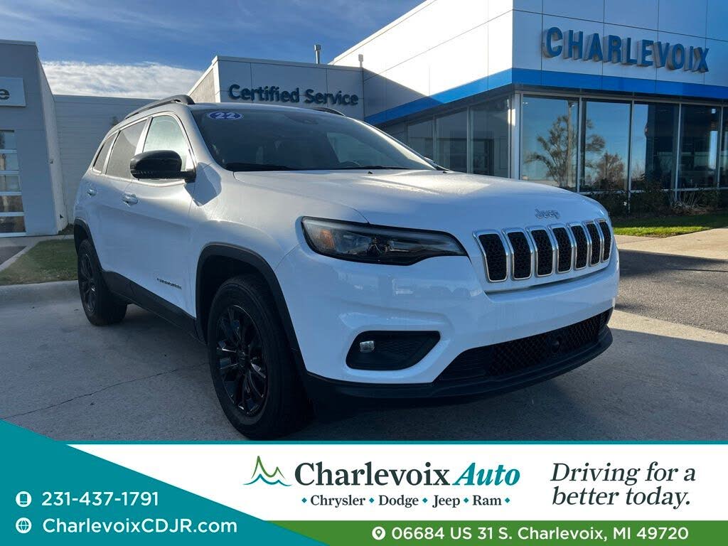 2022 Jeep Cherokee Latitude Lux 4WD