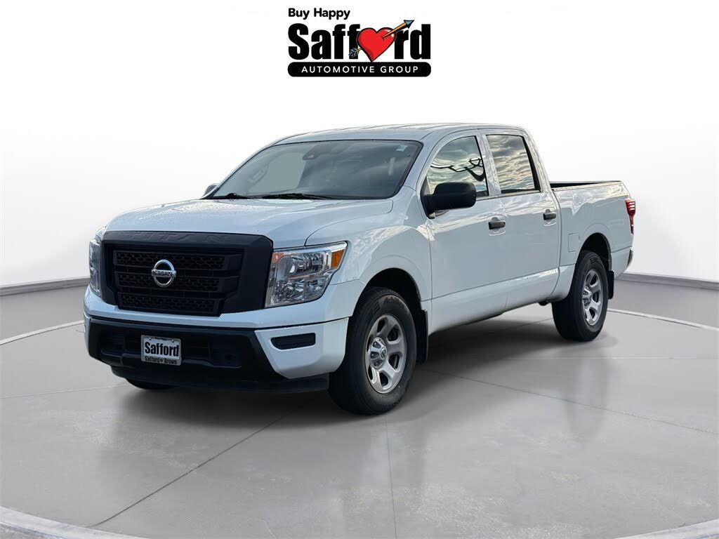 2022 Nissan Titan S Crew Cab 4WD