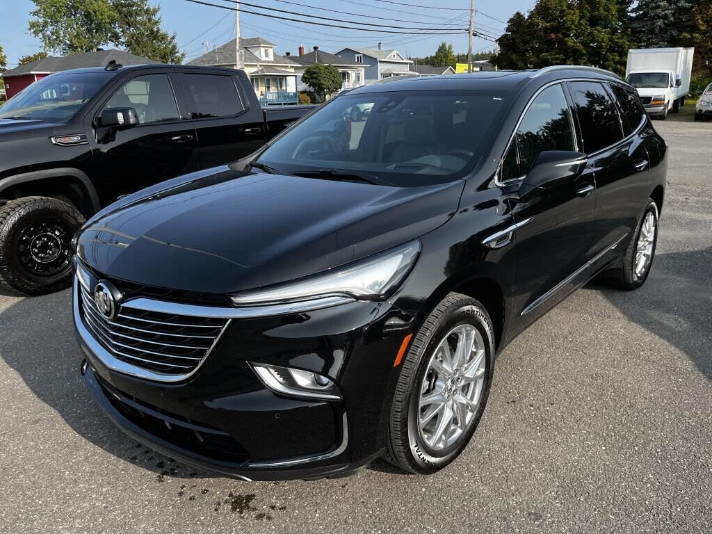 2023 Buick Enclave Premium AWD