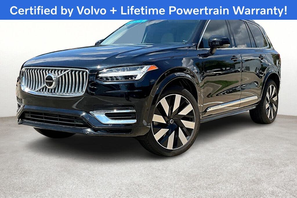 2024 Volvo XC90 Recharge T8 Plus Bright Theme 7-Passenger eAWD