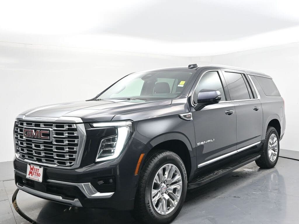 2025 GMC Yukon XL Denali 4WD