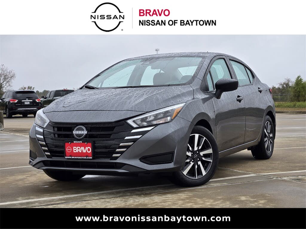 2025 Nissan Versa S FWD