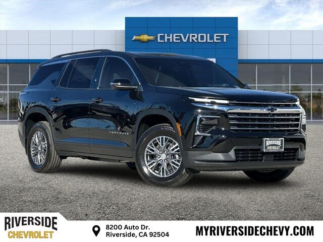 2026 Chevrolet Traverse LT FWD