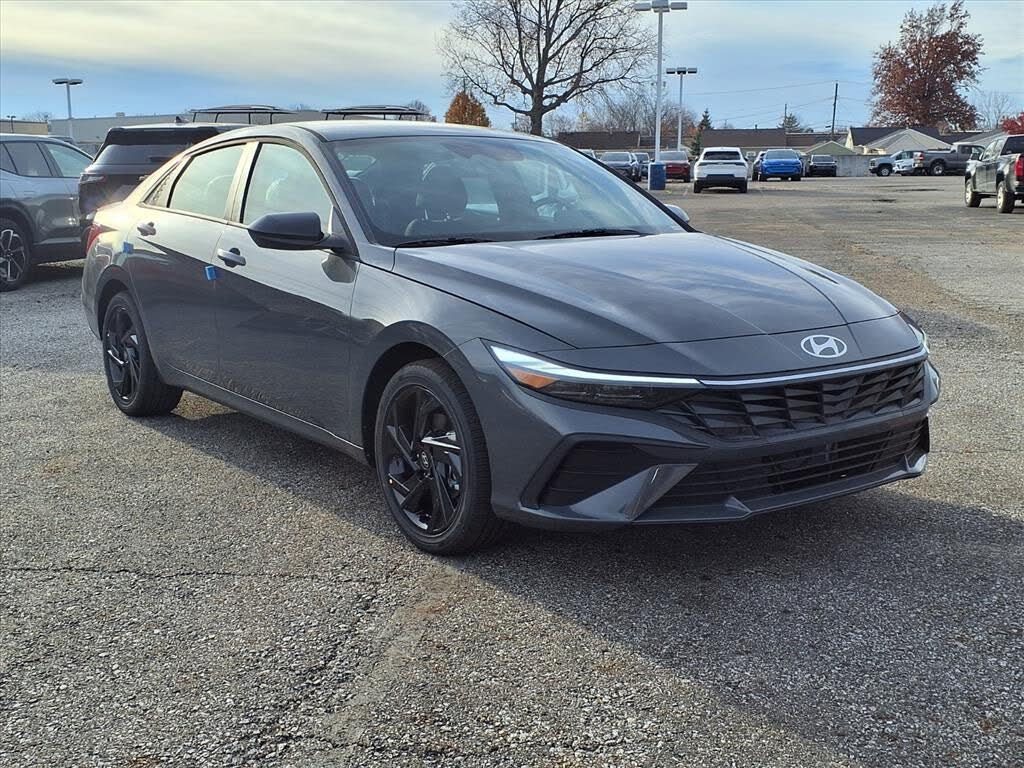 2026 Hyundai Elantra Hybrid SEL Sport FWD