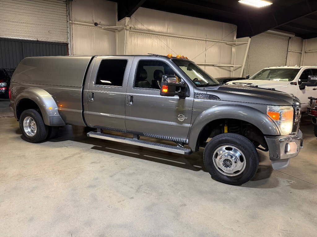 2013 Ford F-450 Super Duty Lariat Crew Cab LB DRW 4WD