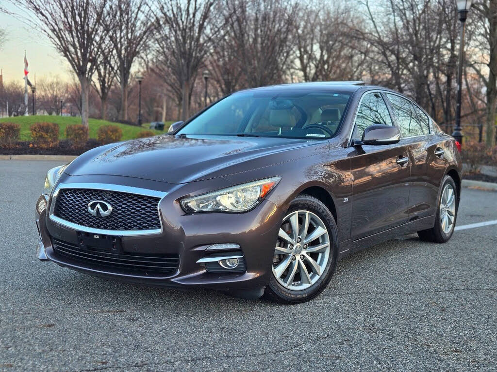 2014 INFINITI Q50 3.7 Premium AWD