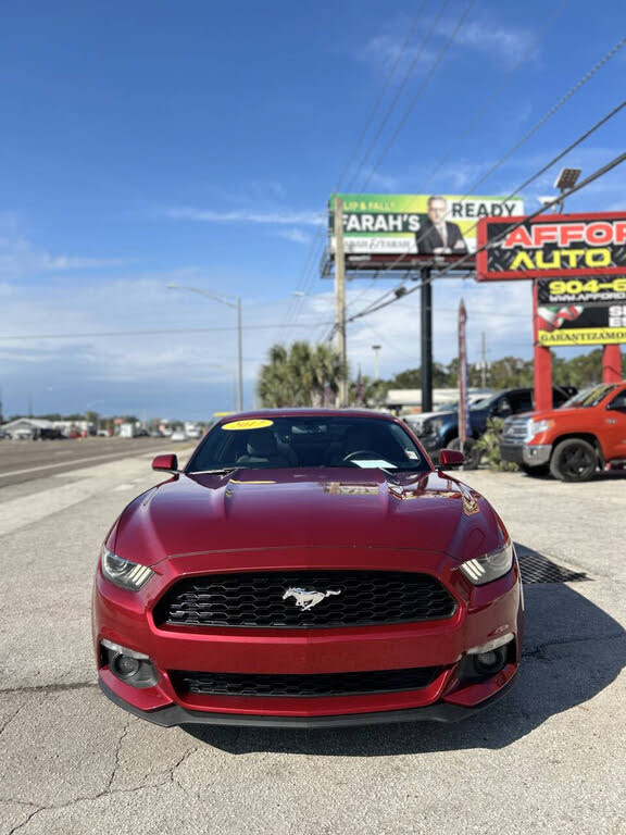 2017 Ford Mustang EcoBoost Coupe RWD