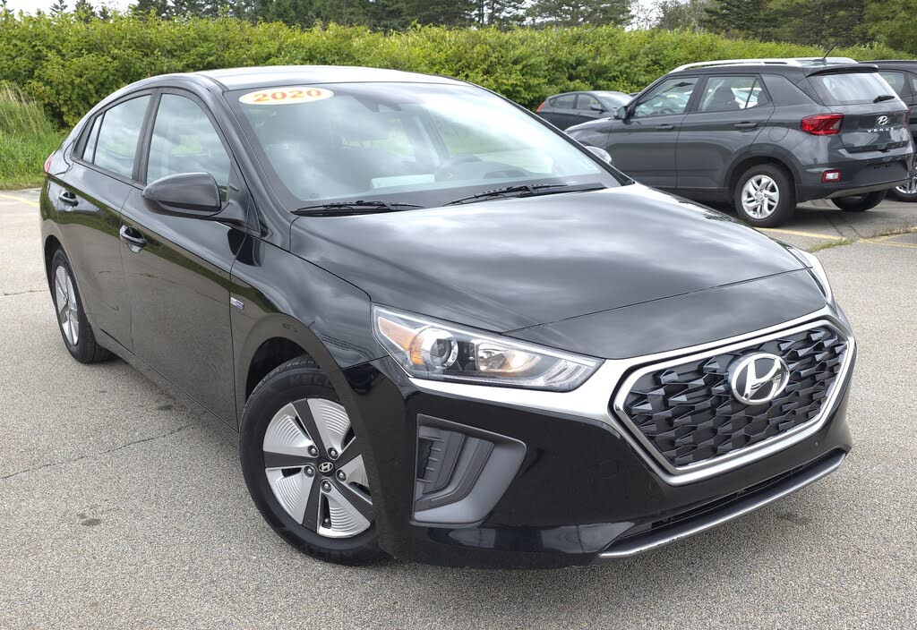 2020 Hyundai Ioniq Hybrid Essential FWD
