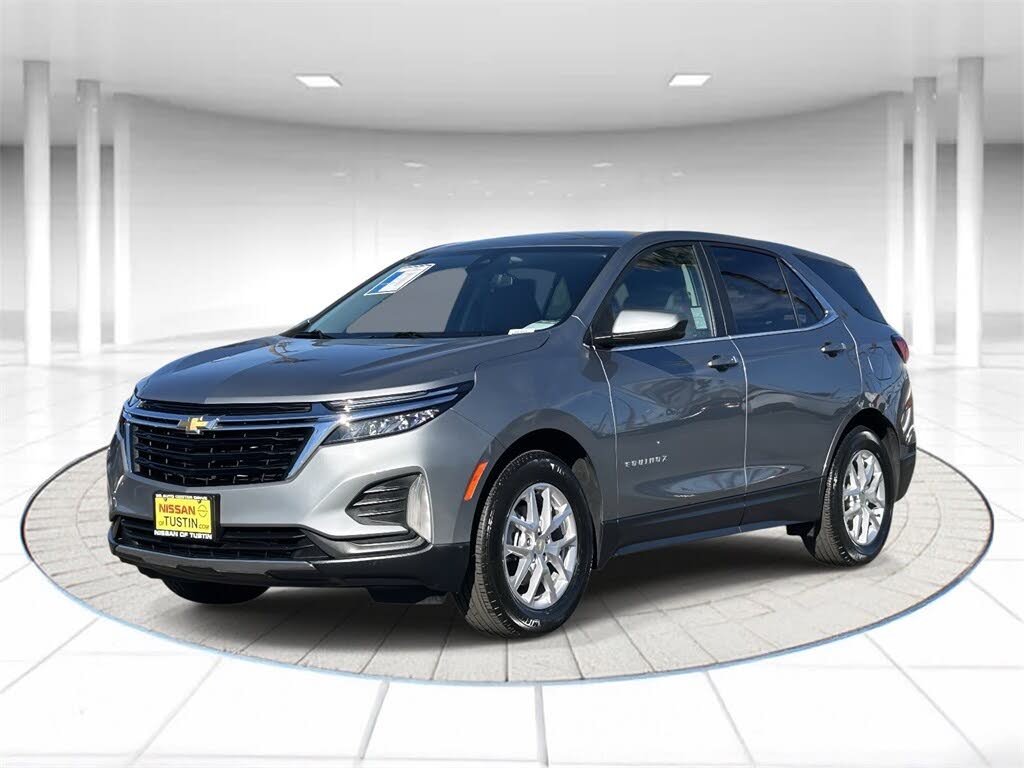 2023 Chevrolet Equinox LT FWD with 1LT