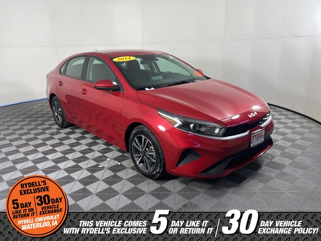 2024 Kia Forte LXS FWD