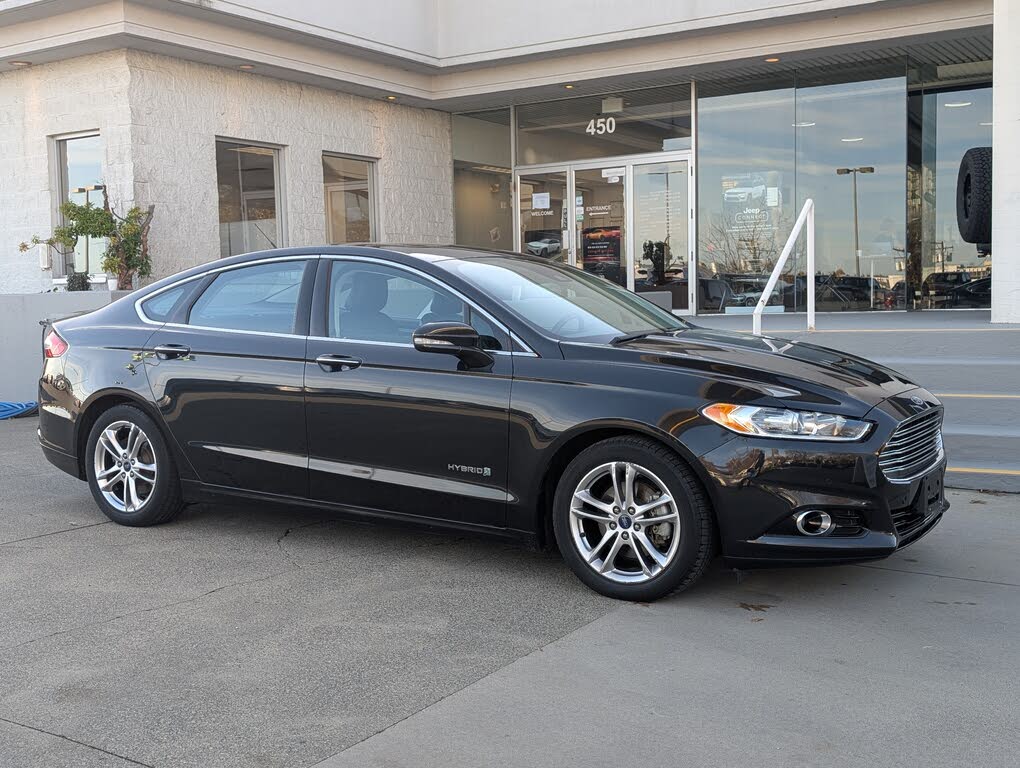 2015 Ford Fusion Hybrid Titanium FWD