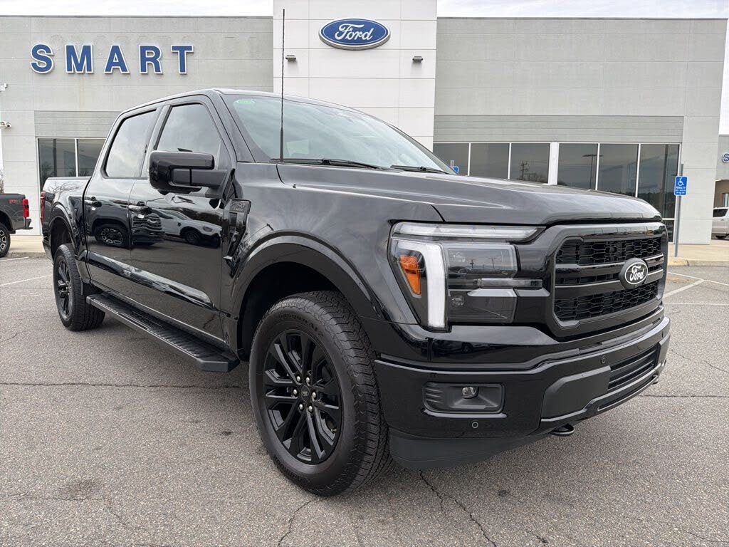 2025 Ford F-150 Lariat SuperCrew 4WD