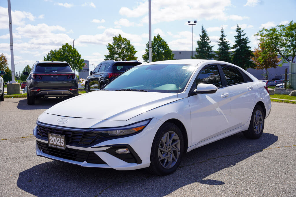 2025 Hyundai Elantra Preferred FWD