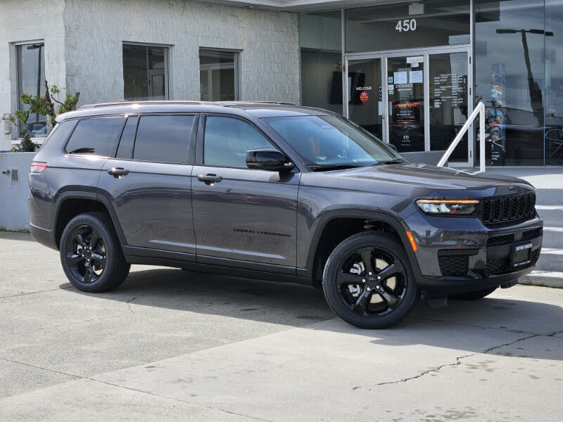 2025 Jeep Grand Cherokee L Altitude 4WD