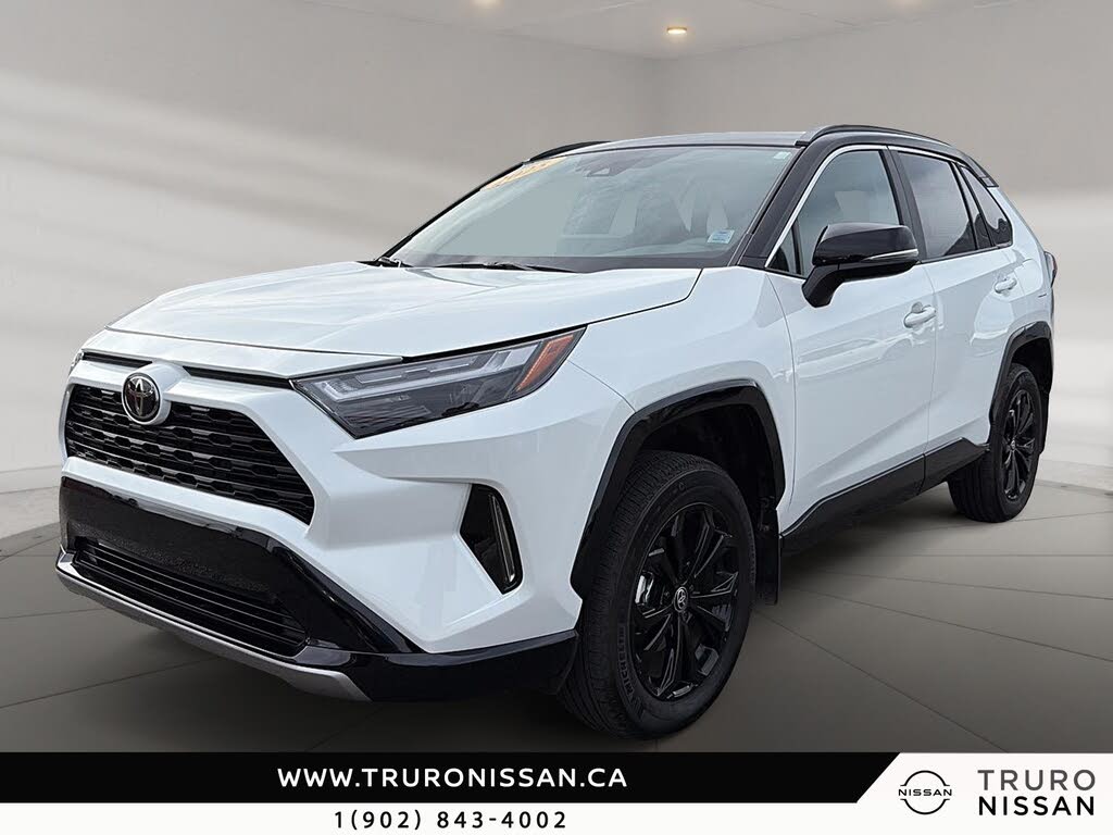 Toyota RAV4 Hybrid XSE AWD 2025