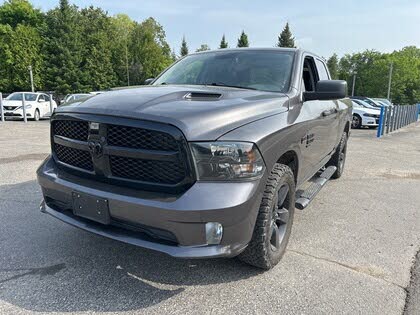 RAM 1500 Classic Express Quad Cab 4WD 2020