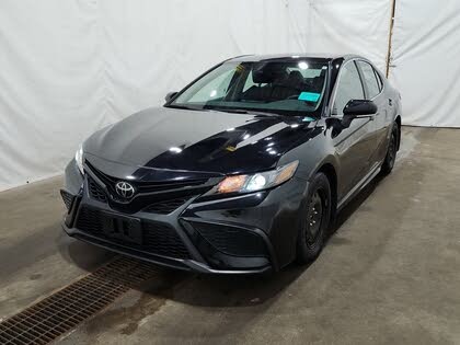 Toyota Camry SE FWD 2023