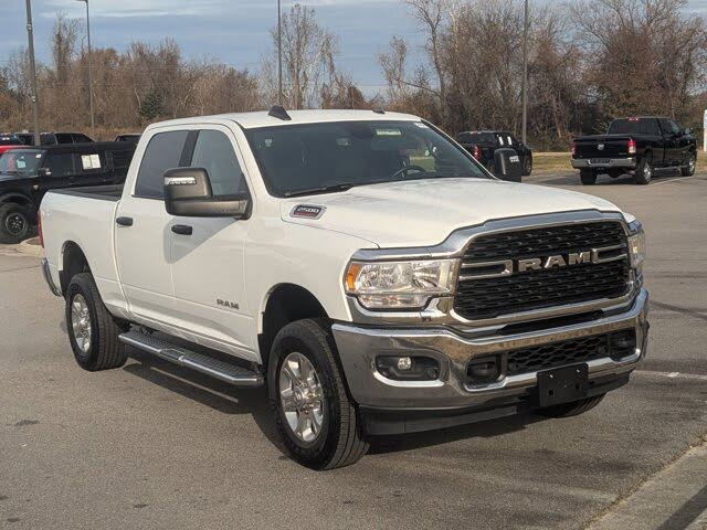 2024 RAM 2500 Big Horn Crew Cab 4WD