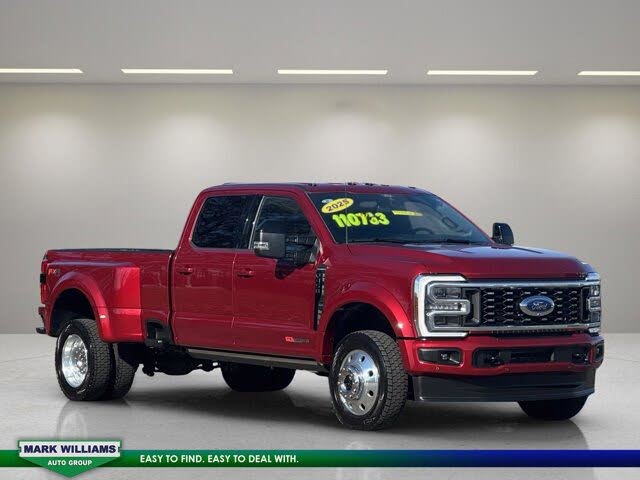 2025 Ford F-450 Super Duty Platinum Crew Cab LB DRW 4WD