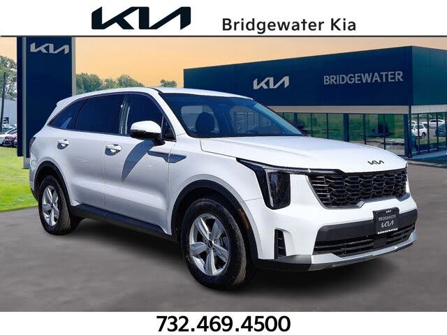 2026 Kia Sorento LX FWD