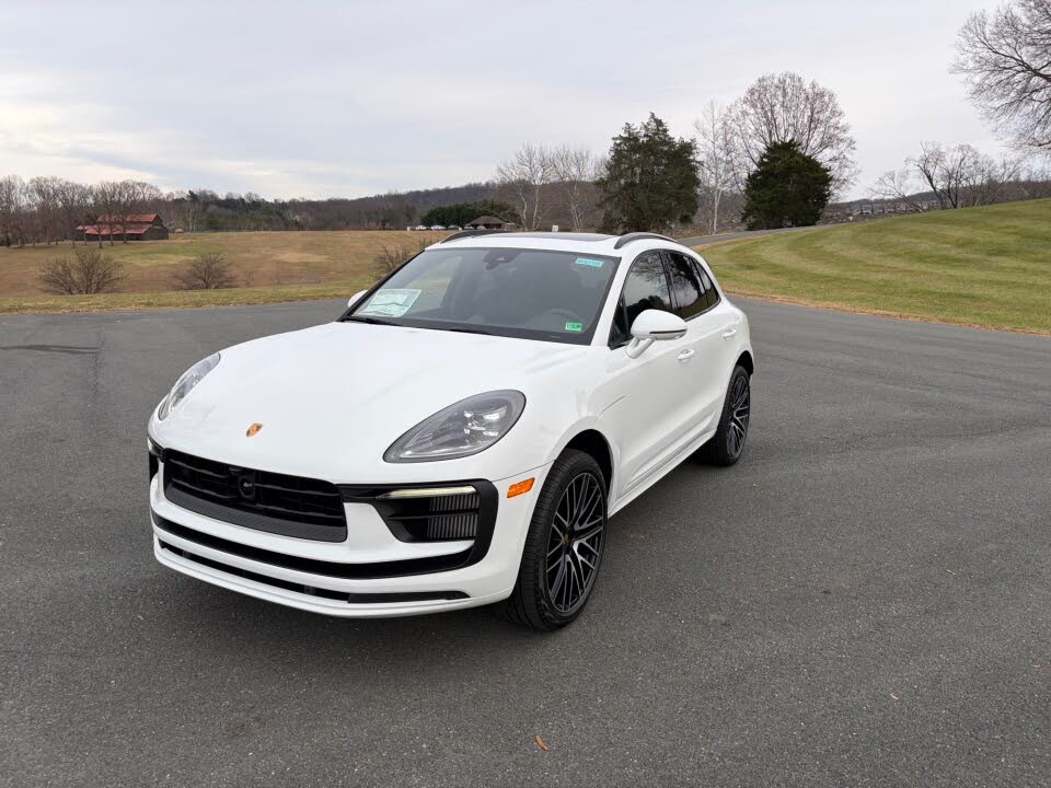 2026 Porsche Macan S AWD