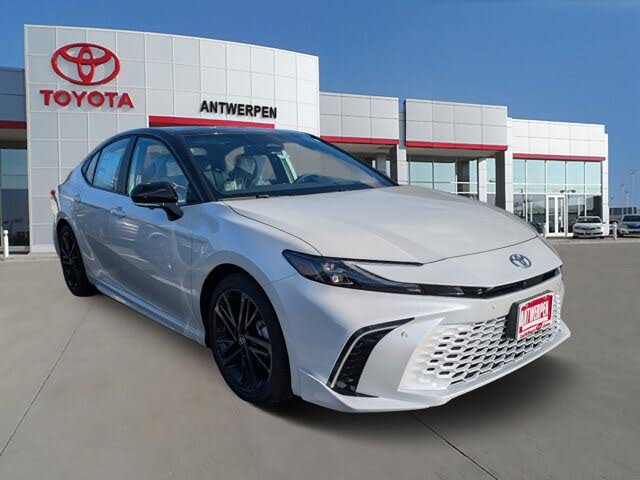 2026 Toyota Camry XSE FWD