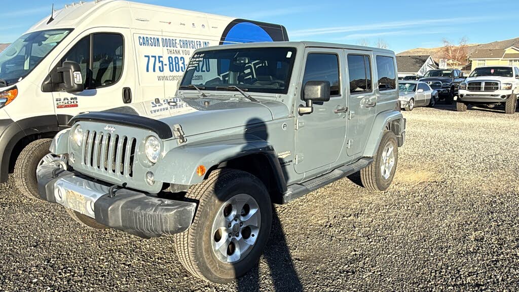2015 Jeep Wrangler Unlimited Sahara 4WD