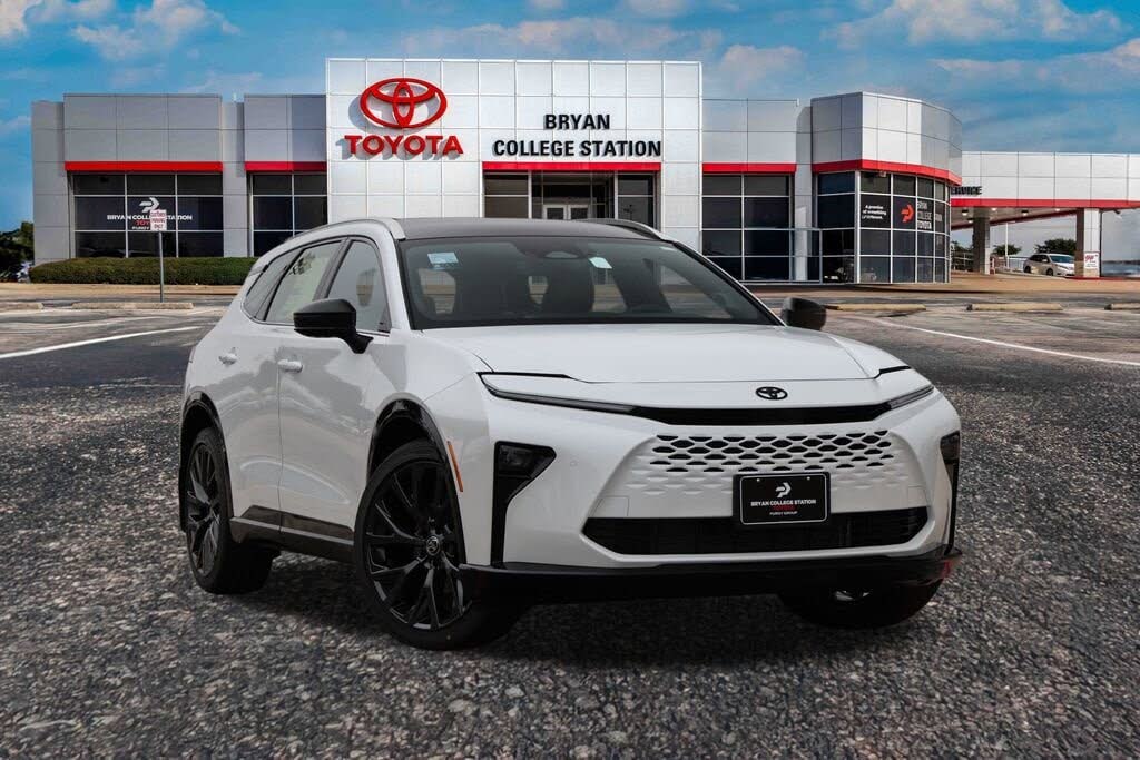 2025 Toyota Crown Signia Limited AWD