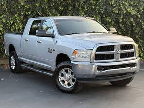 RAM 2500 SLT Mega Cab 4WD