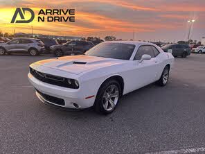 Dodge Challenger SXT RWD