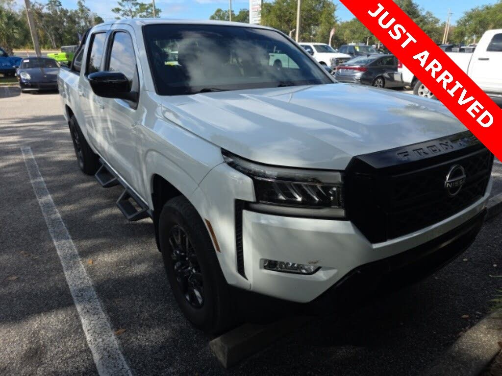 2023 Nissan Frontier SV Crew Cab RWD