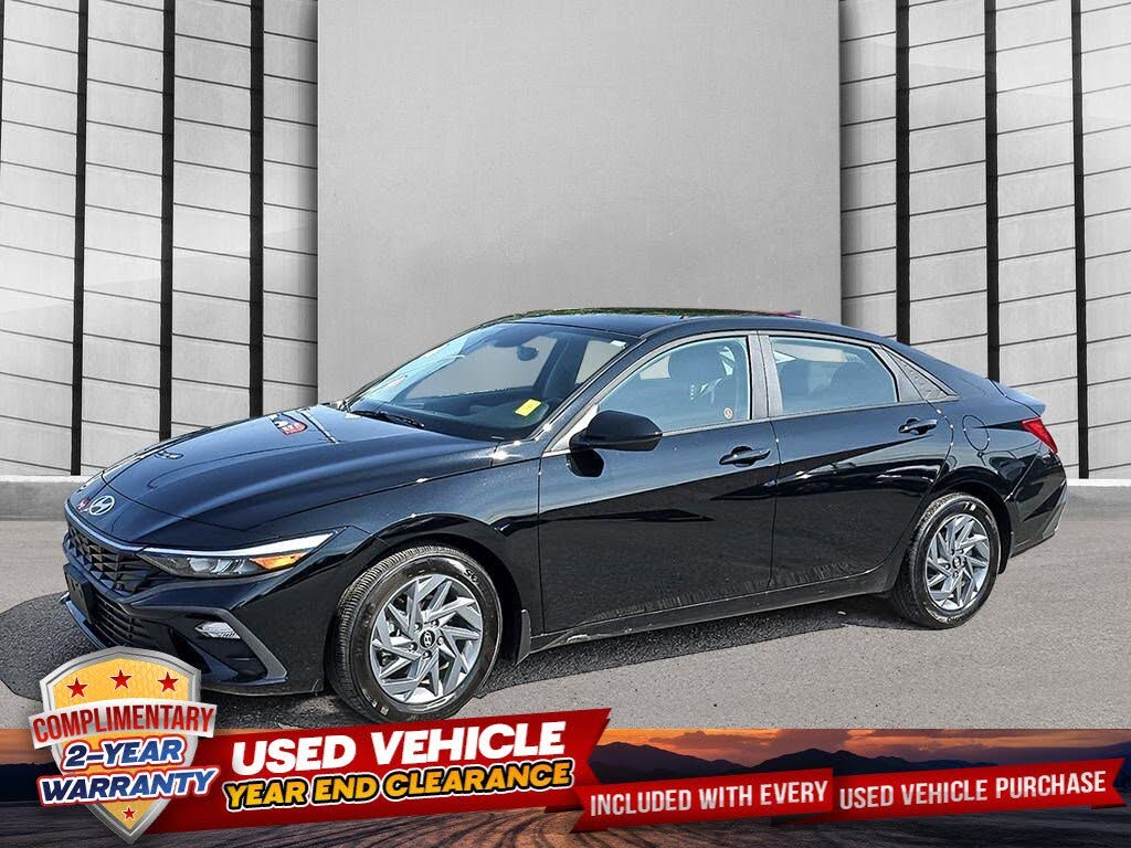 Hyundai Elantra Preferred FWD 2025