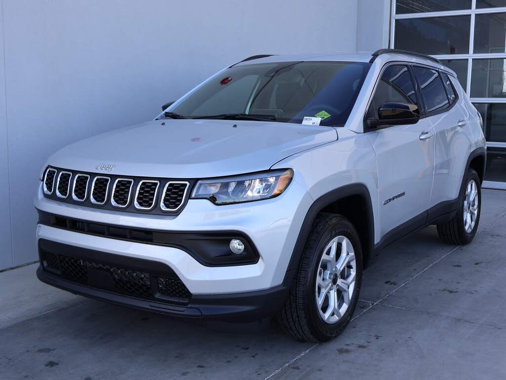 2026 Jeep Compass Latitude 4WD