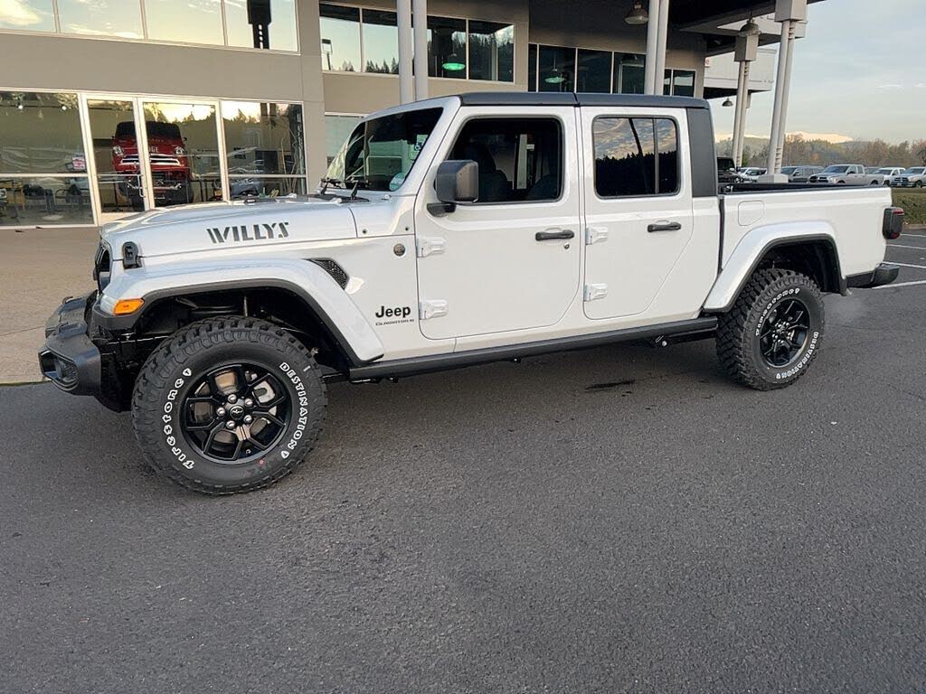 2026 Jeep Gladiator Willys '41 4dr Crew Cab 4WD