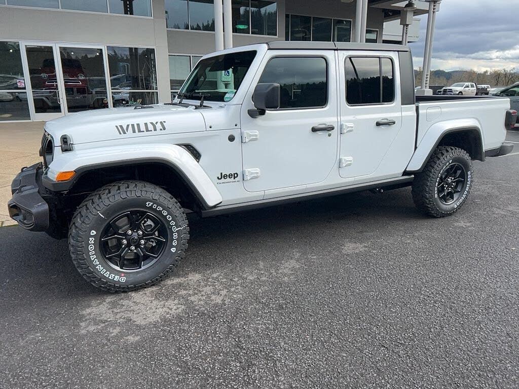 2026 Jeep Gladiator Willys '41 4dr Crew Cab 4WD